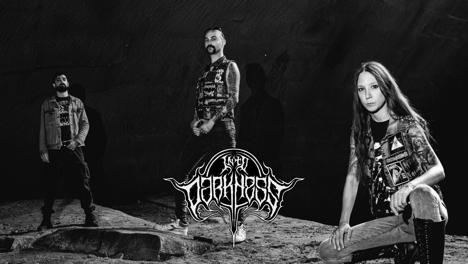 SATURN YAYINDA: INTO DARKNESS’TAN KOZMİK ÖLÜM METAL SUNUMU
