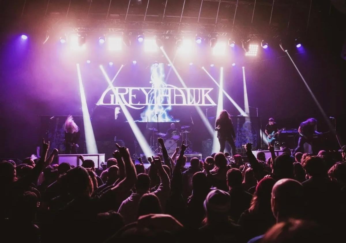 Greyhawk Yeni Solistini Arıyor