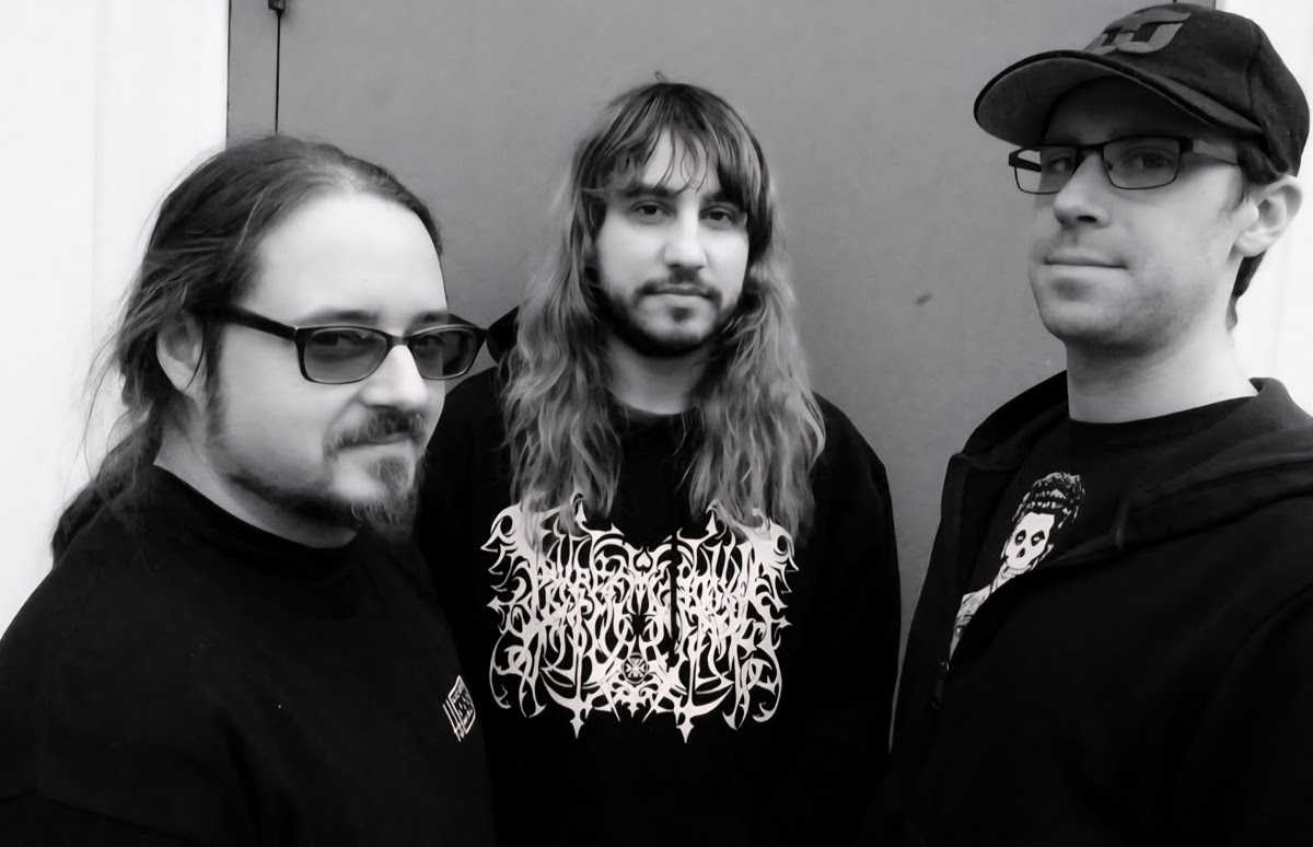 L.M.I.’dan Yeni EP: V Haziran’da Geliyor