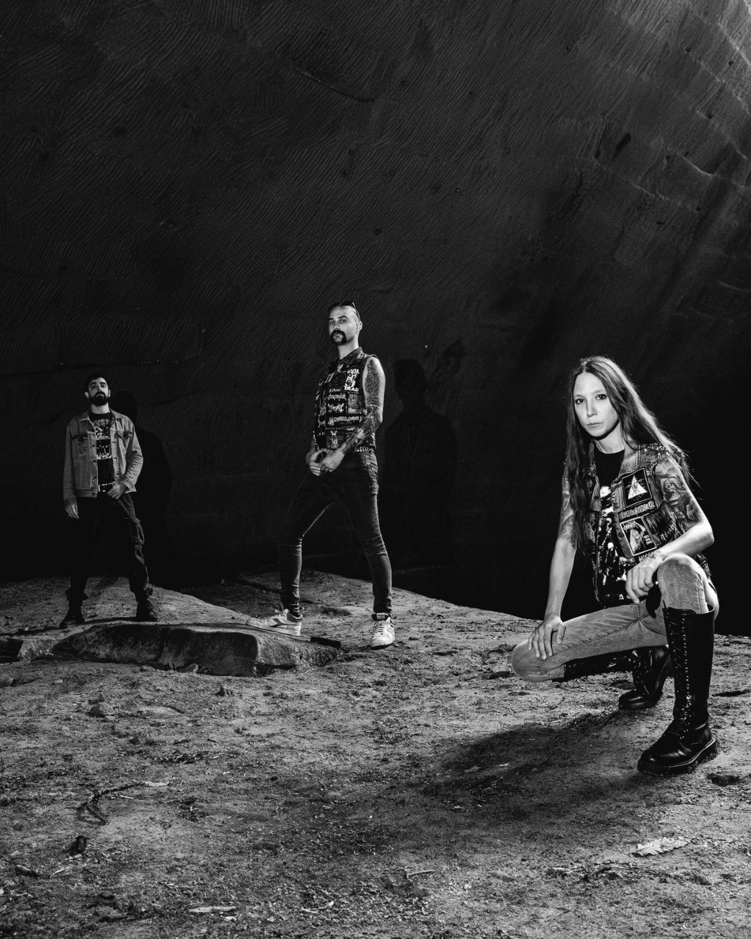 Into Darkness’tan “Saturn” Sinyali