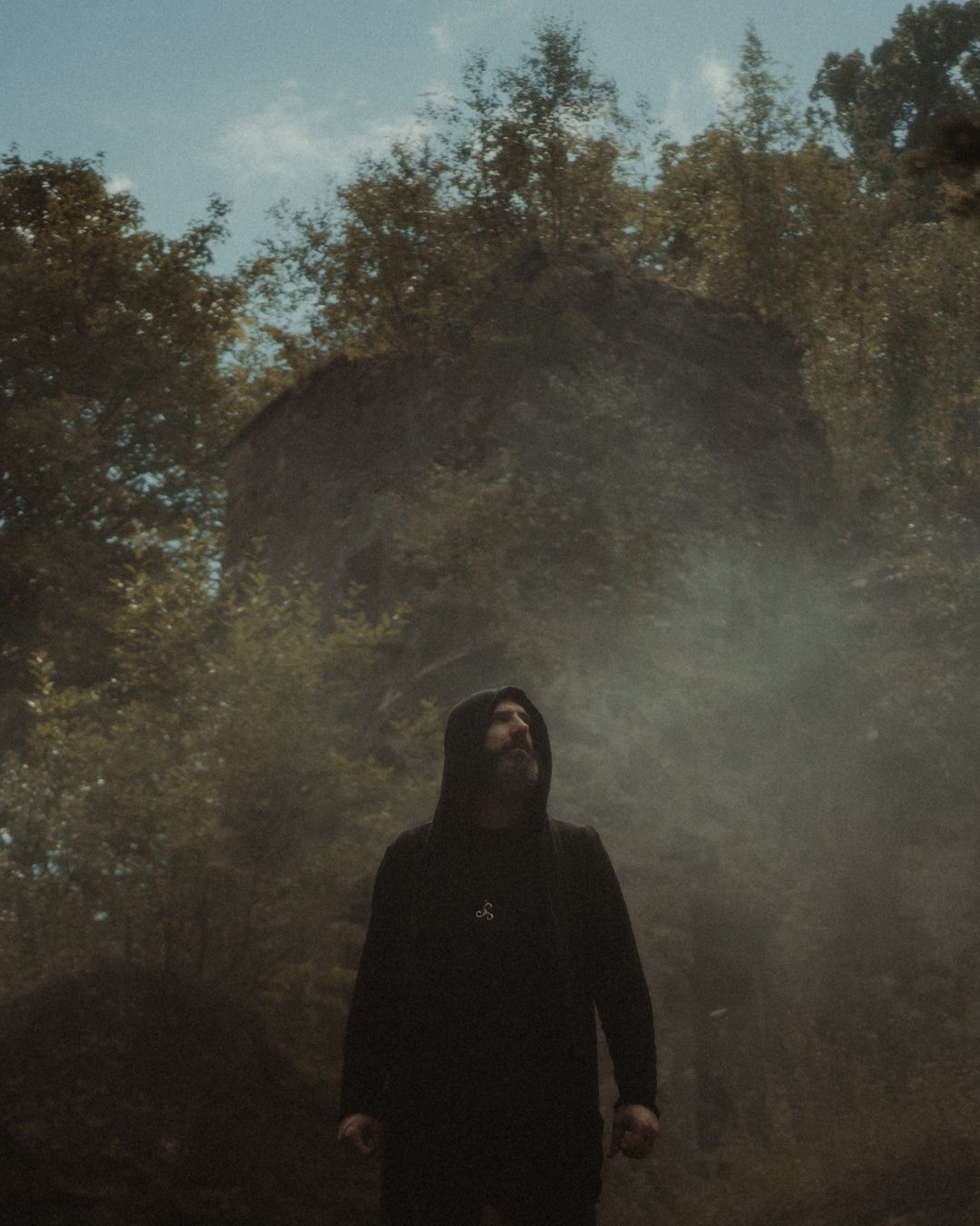 SAOR, “Carved in Stone” Parçasını Yeniden Kaydetti